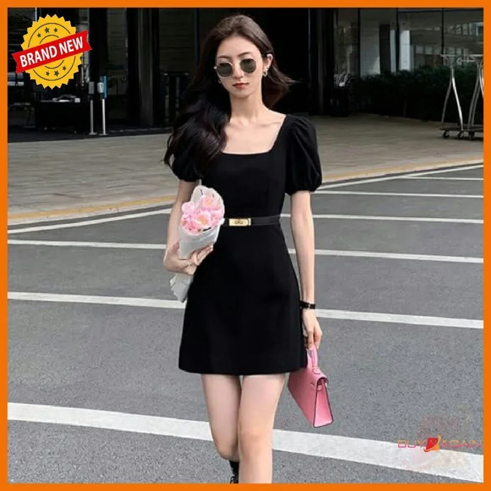 Adjustable Thin Belt with Alloy Turn Lock for Dresses and Jeans